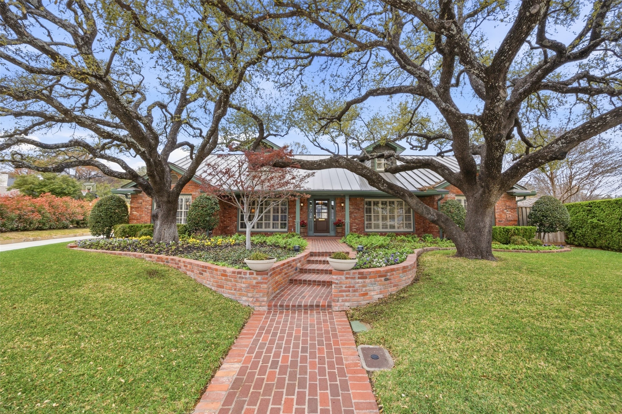 3908 Thistle Lane Fort Worth TX 76109