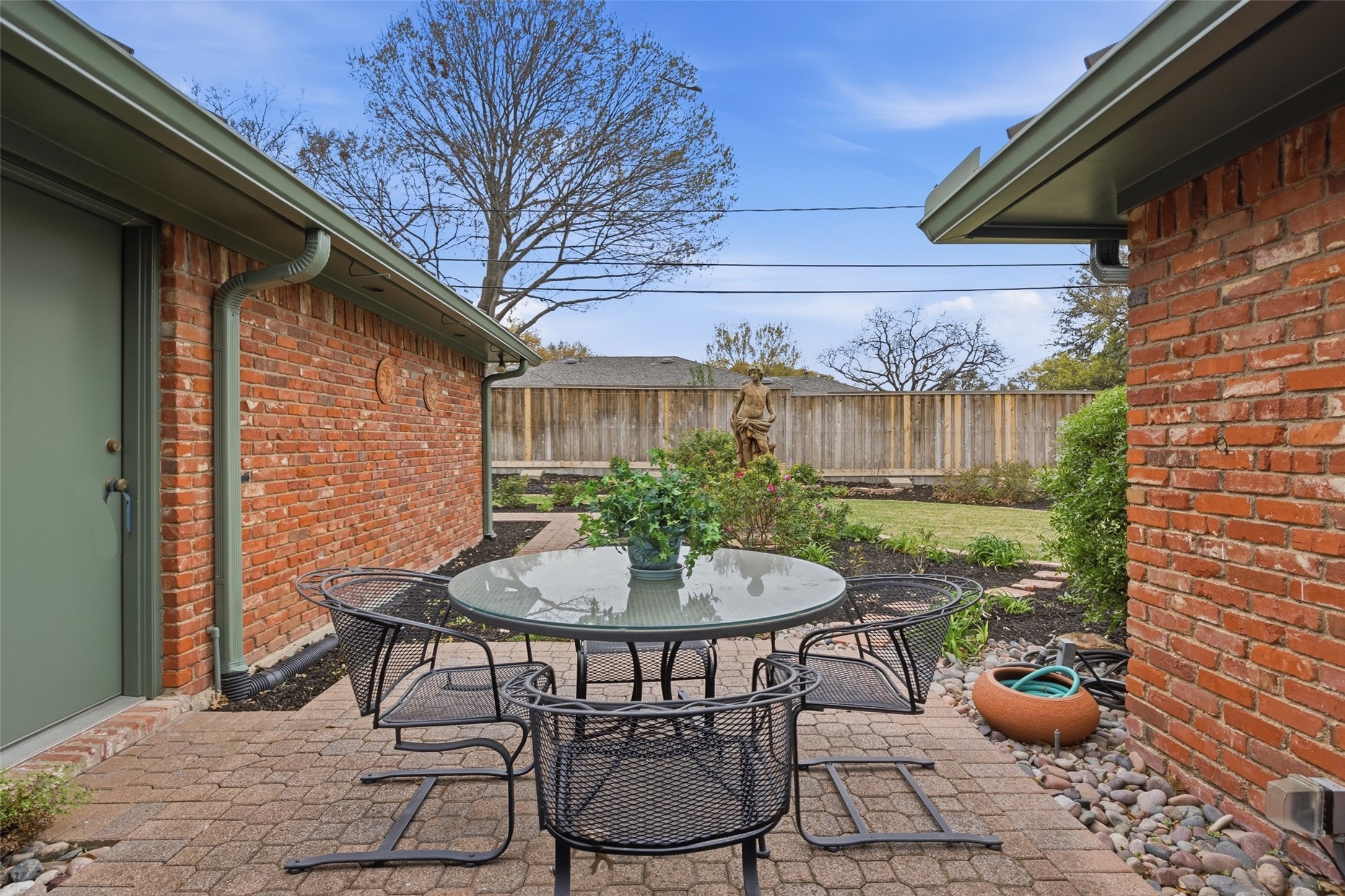 3908 Thistle Lane Fort Worth TX 76109