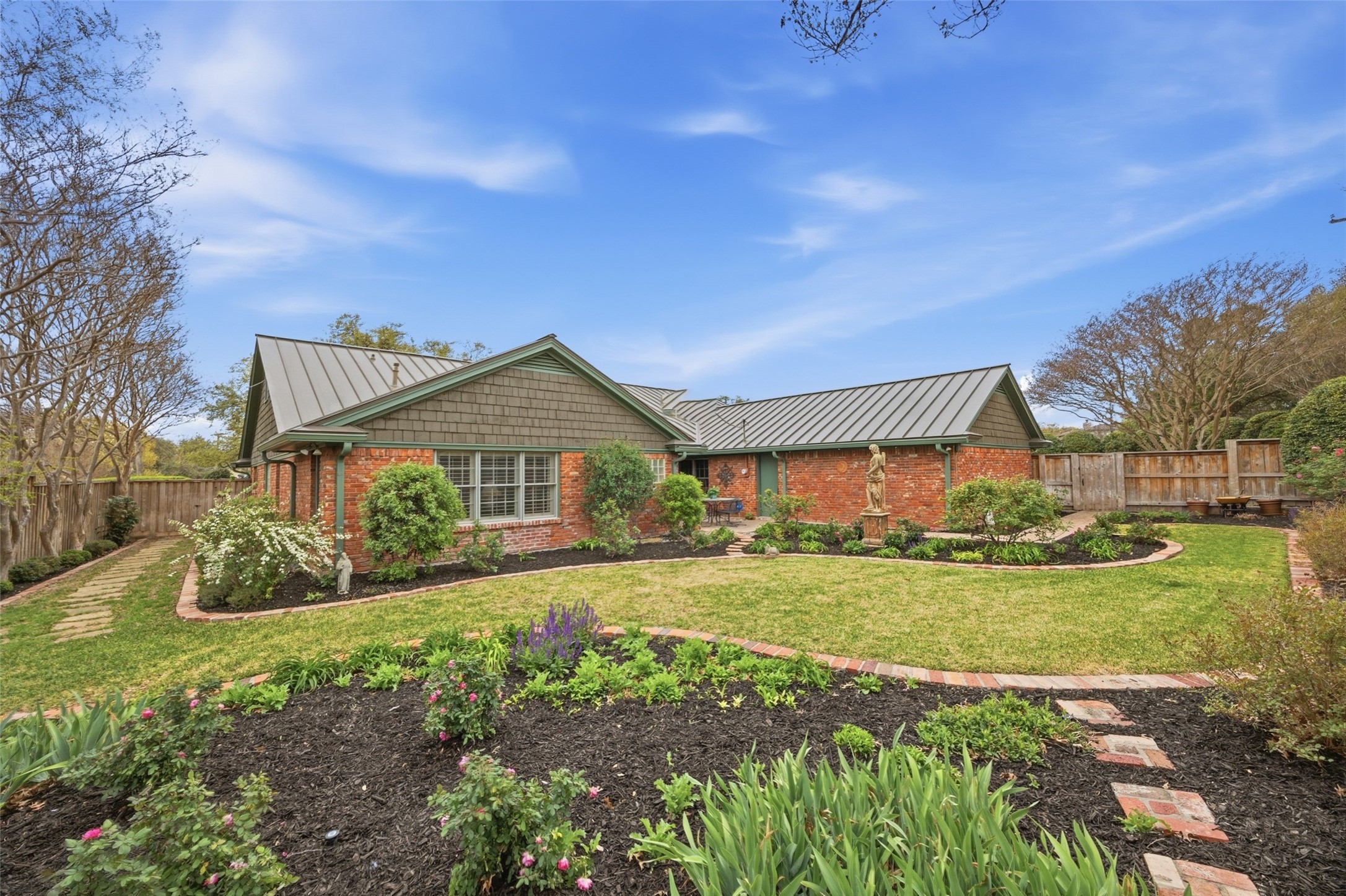 3908 Thistle Lane Fort Worth TX 76109