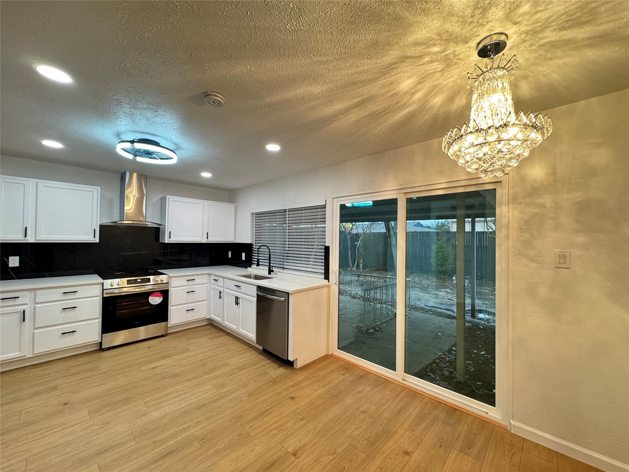 2914 Sweet Gum Street Garland TX 75044