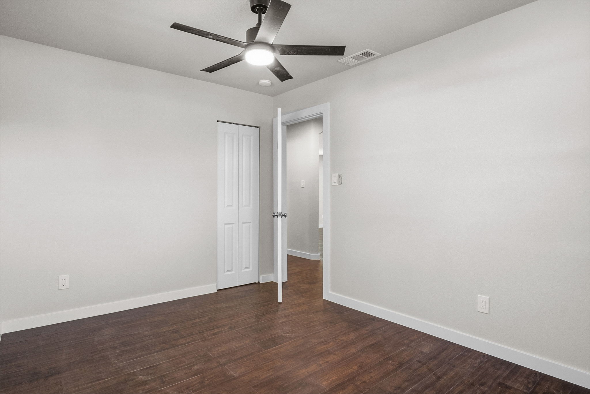 1318 W Water Street Weatherford TX 76086