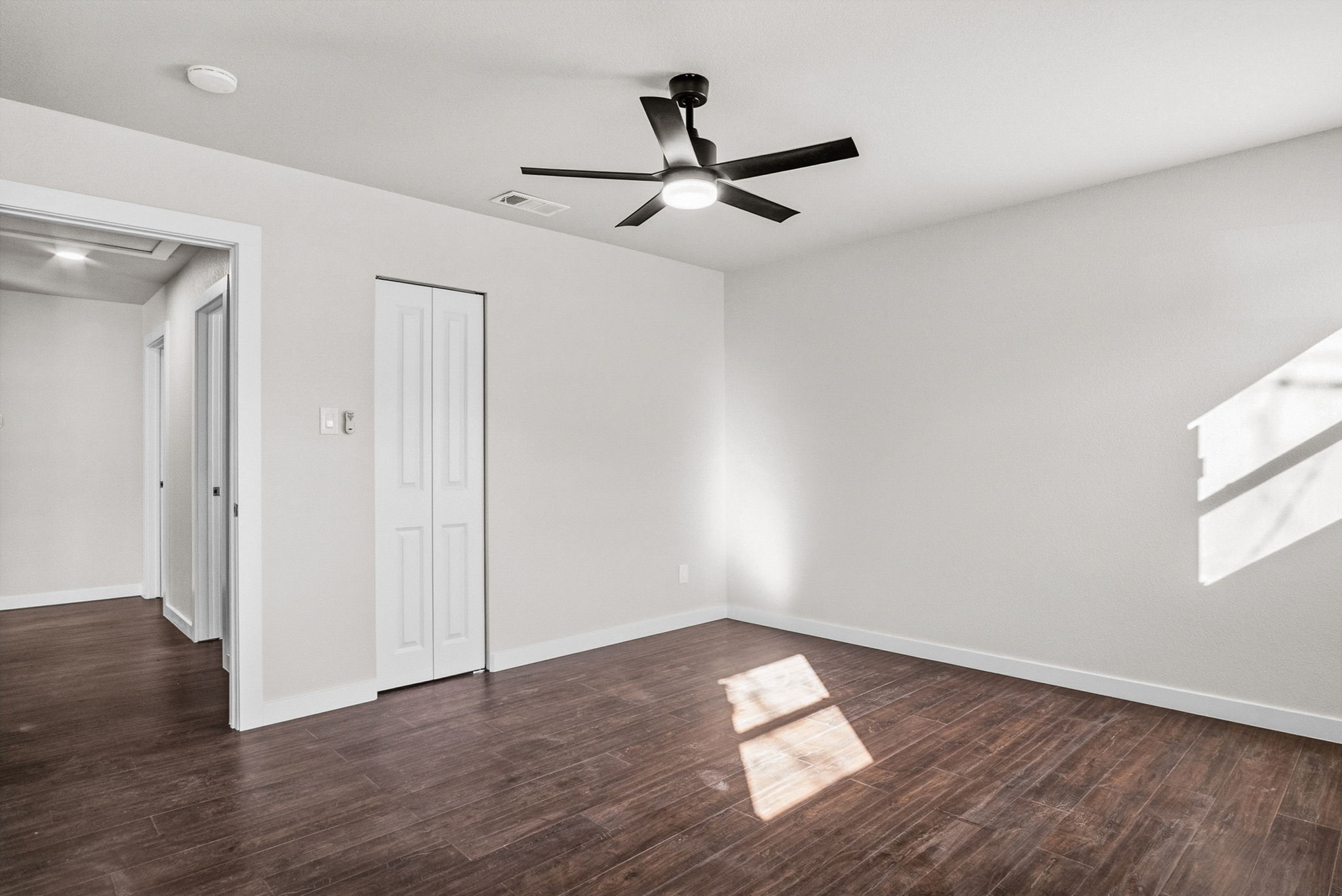 1318 W Water Street Weatherford TX 76086