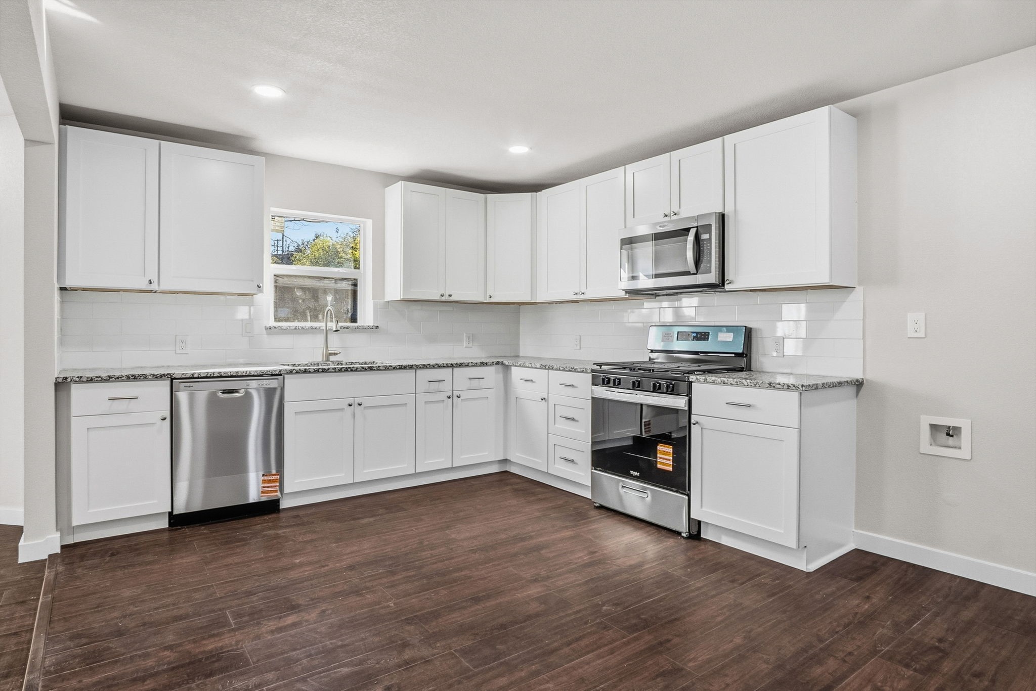 1318 W Water Street Weatherford TX 76086