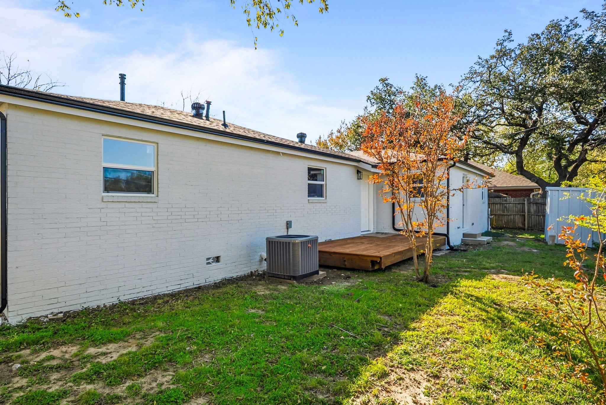 1318 W Water Street Weatherford TX 76086
