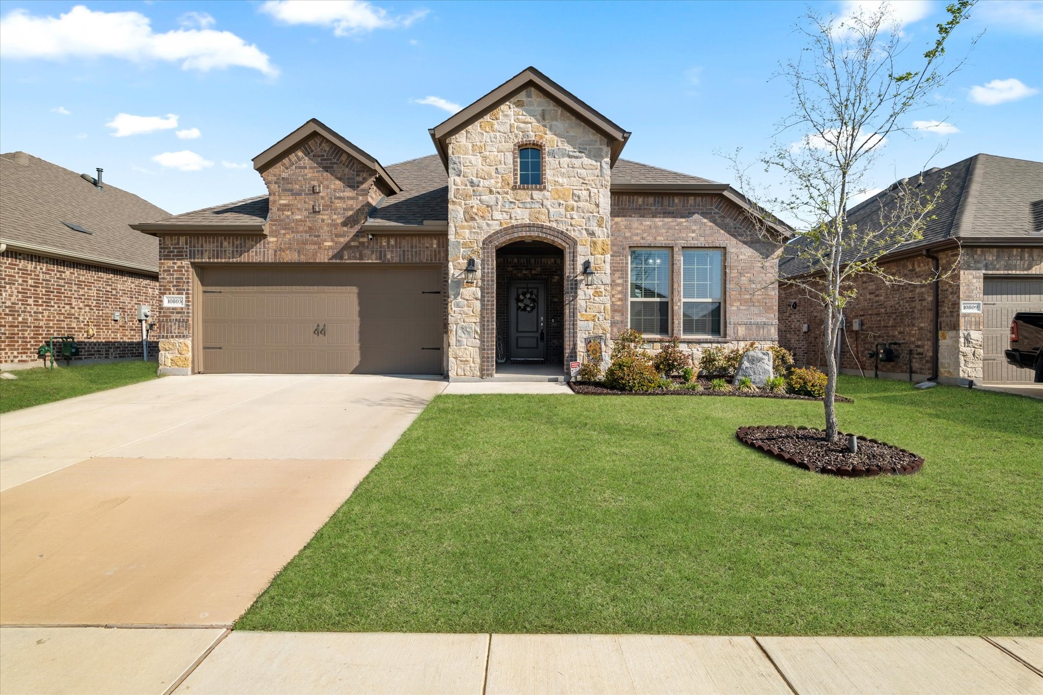 10805 Strike Street Aubrey TX 76227