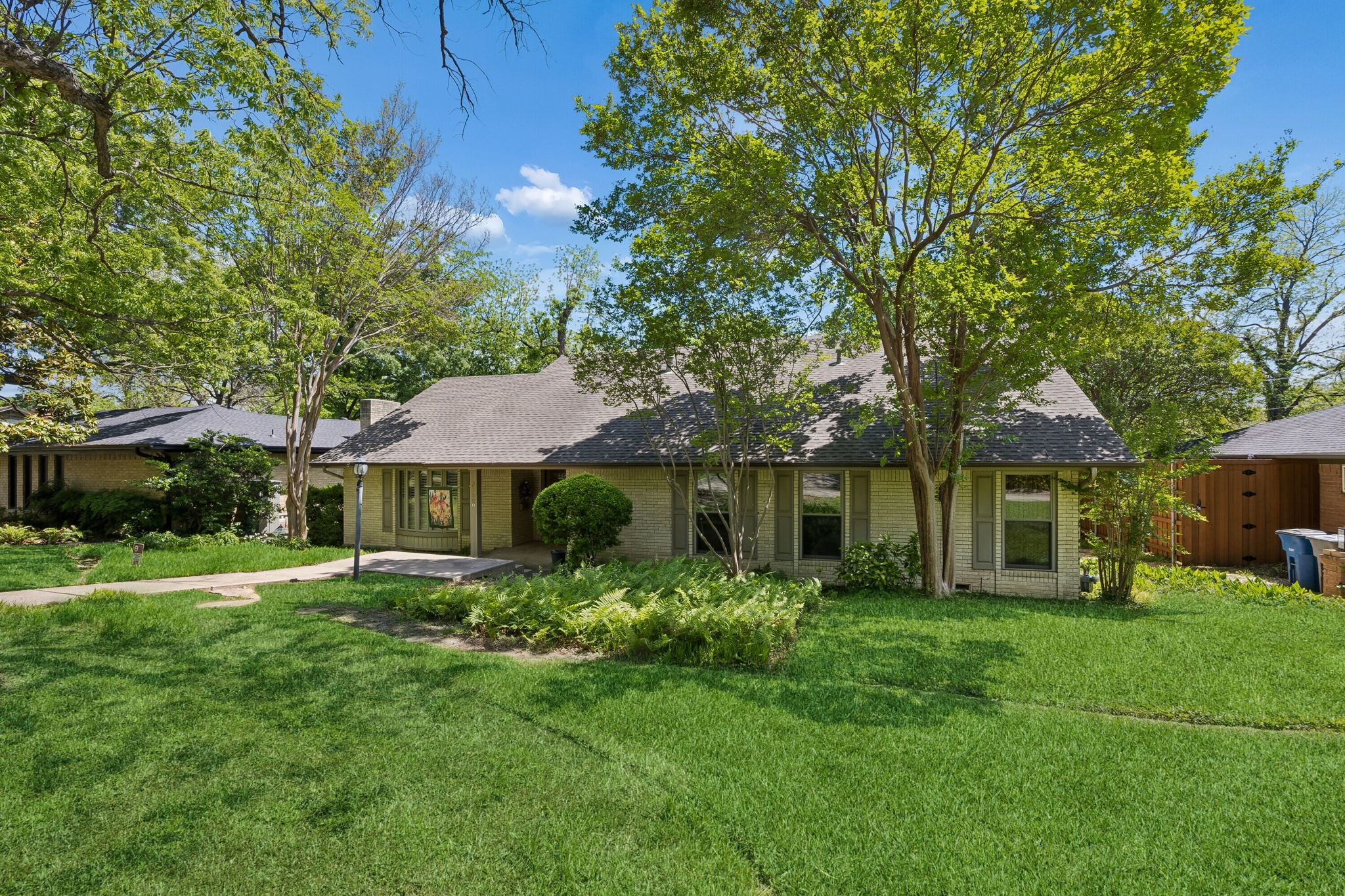 8160 San Cristobal Drive Dallas TX 75218