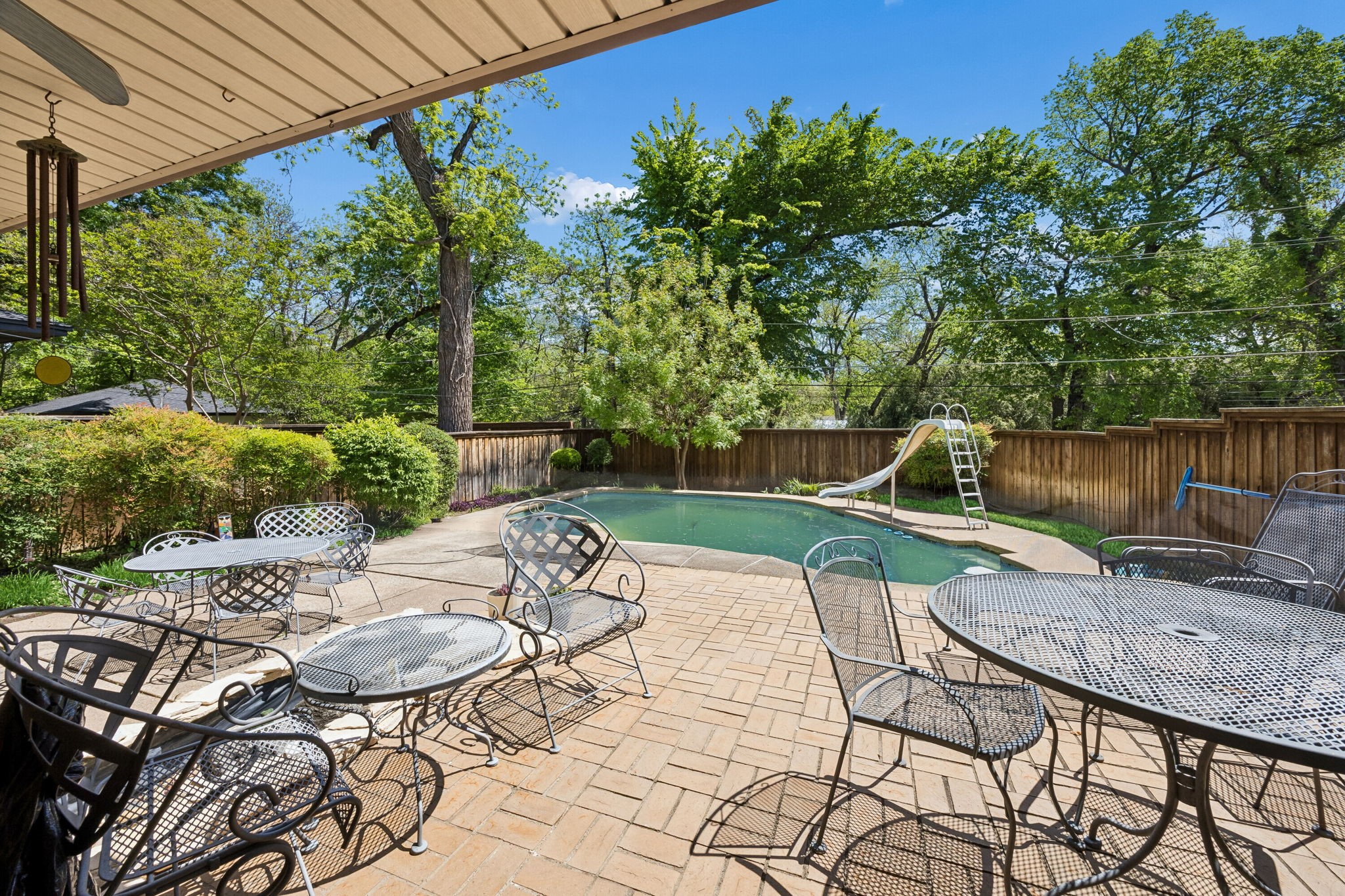 8160 San Cristobal Drive Dallas TX 75218