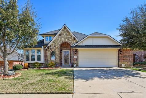 713 Stribling Drive Burleson TX 76028