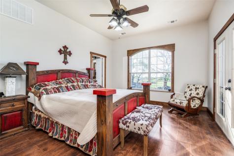 5855 Western Star Drive Justin TX 76247