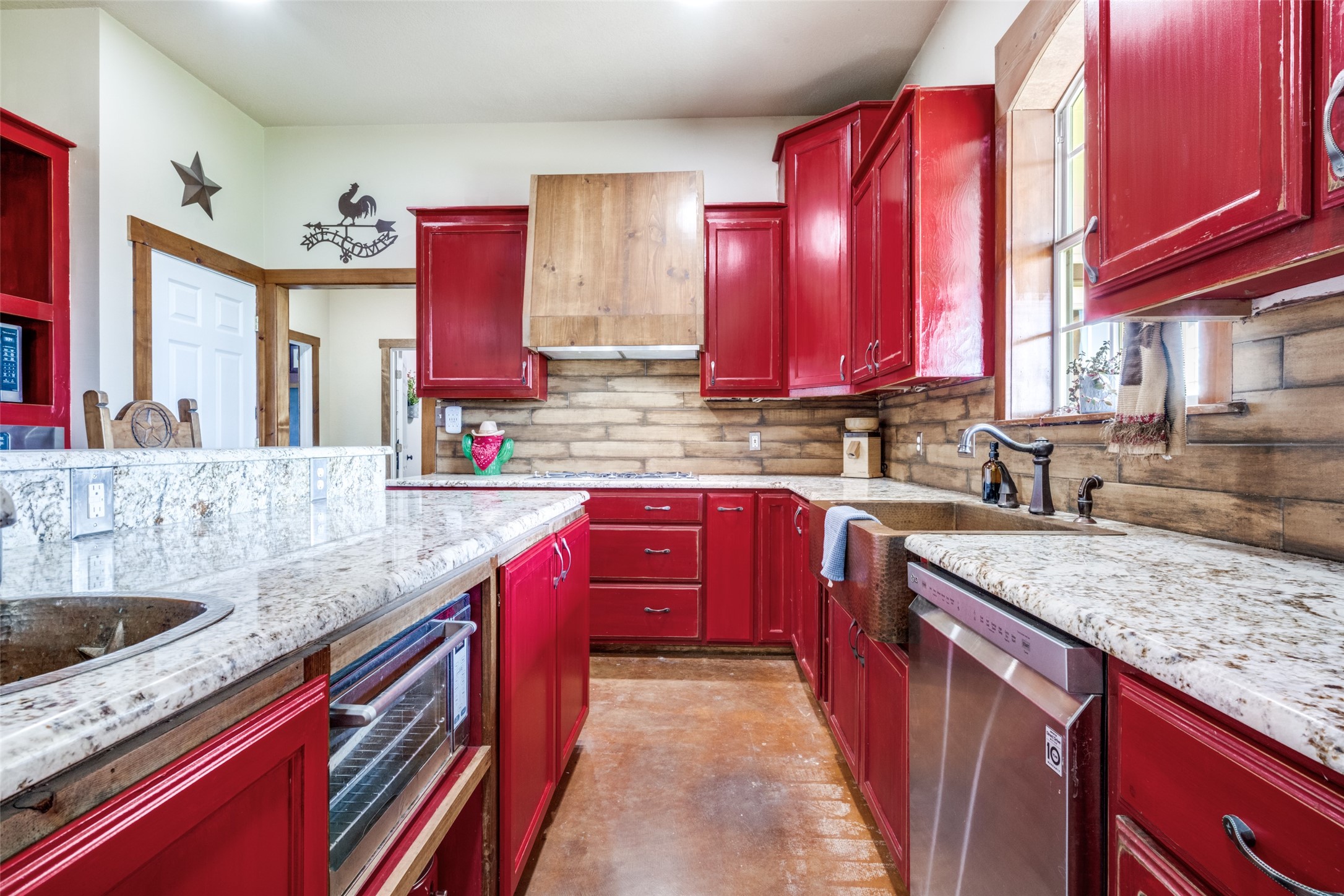 5855 Western Star Drive Justin TX 76247