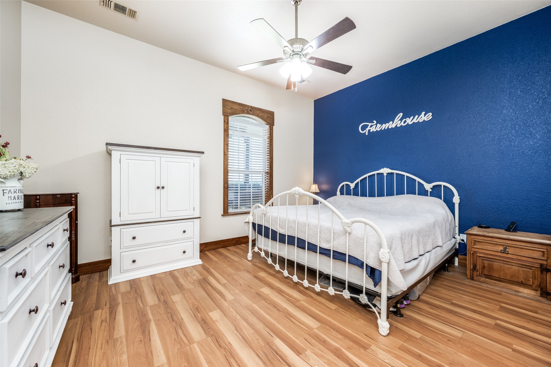 5855 Western Star Drive Justin TX 76247