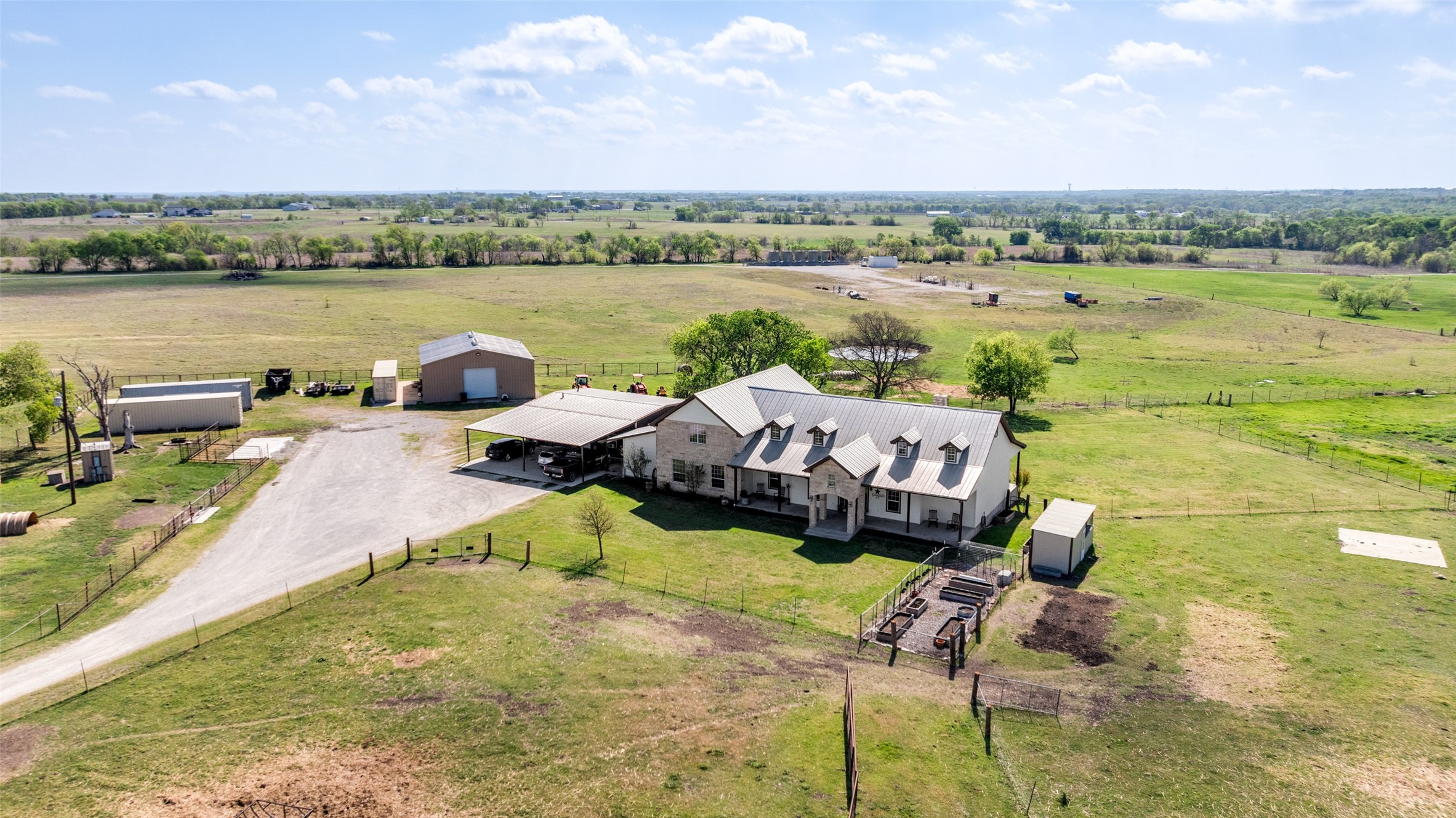5855 Western Star Drive Justin TX 76247