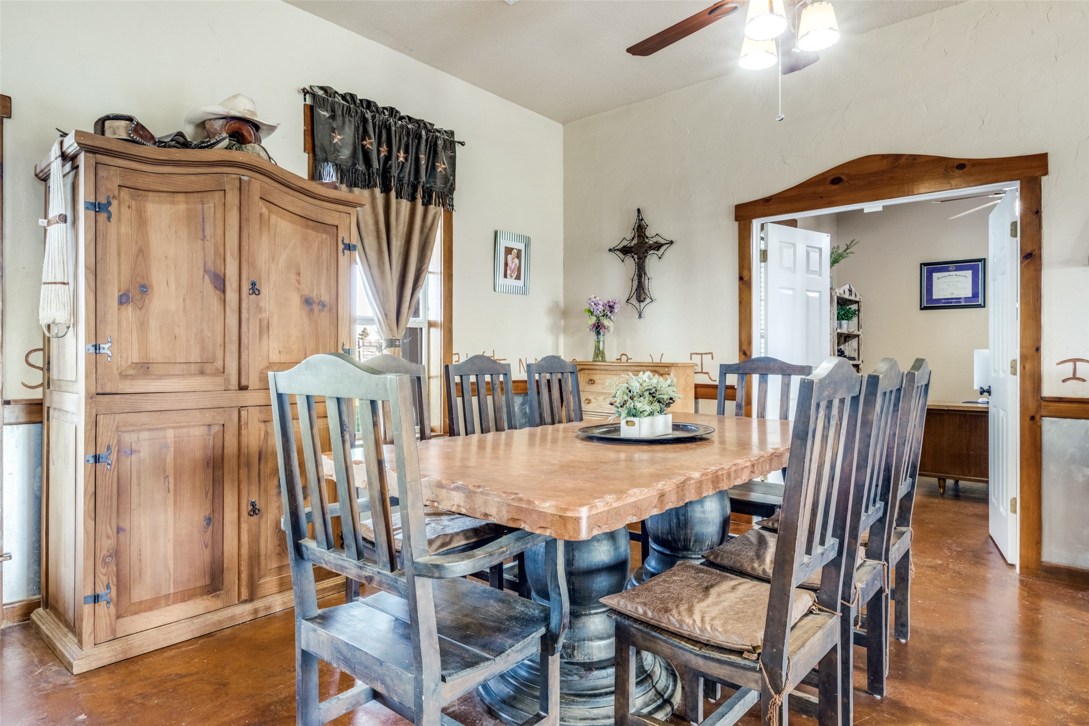 5855 Western Star Drive Justin TX 76247