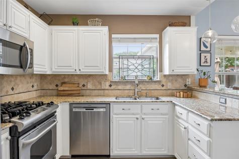 6828 Moss Lane North Richland Hills TX 76182