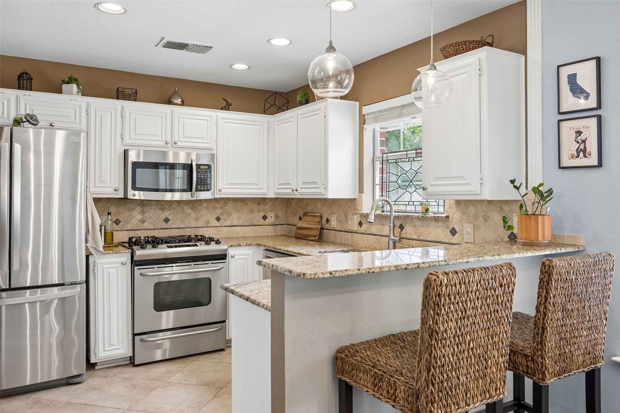 6828 Moss Lane North Richland Hills TX 76182