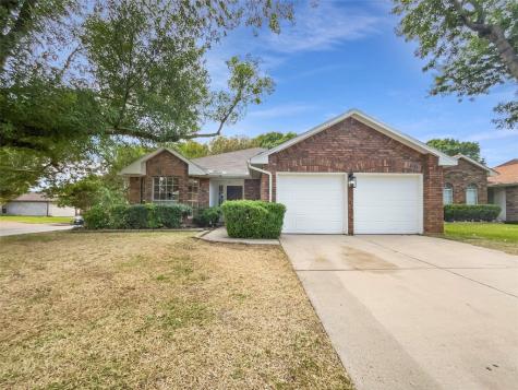 2901 Saint Croix Court Fort Worth TX 76118