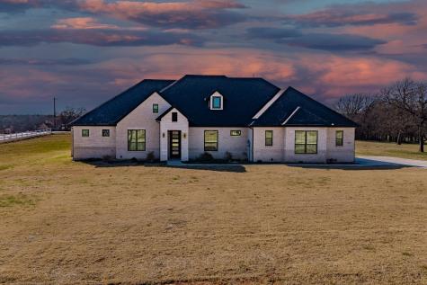 1001 Henry Way Springtown TX 76082