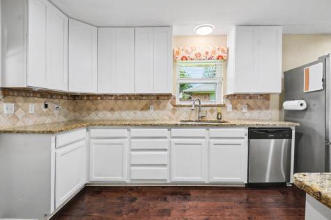 1114 Glouchester Drive Garland TX 75040