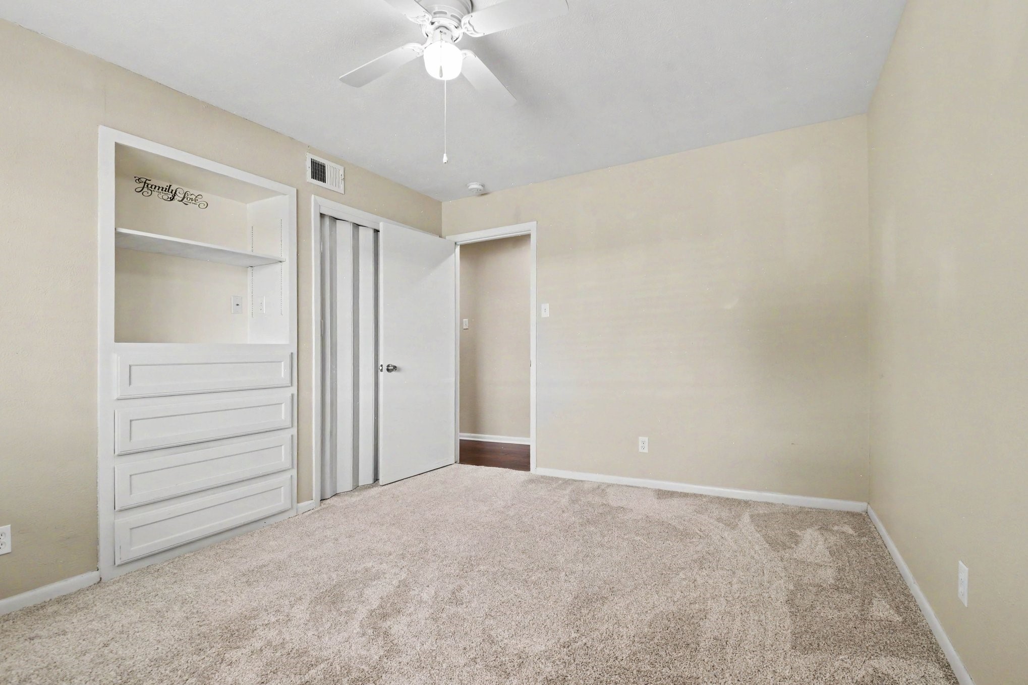 1114 Glouchester Drive Garland TX 75040