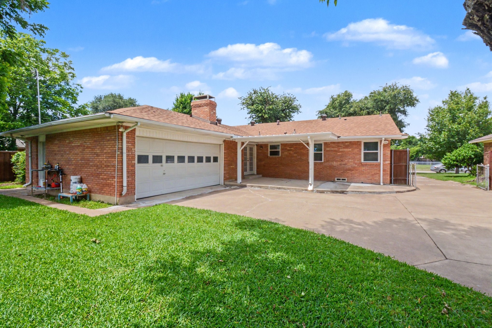 1114 Glouchester Drive Garland TX 75040
