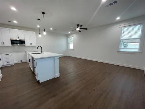 2725 1st Avenue Dallas TX 75210