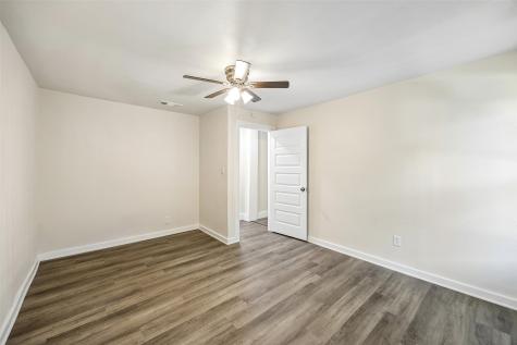 1265 E Maddox Avenue Fort Worth TX 76104