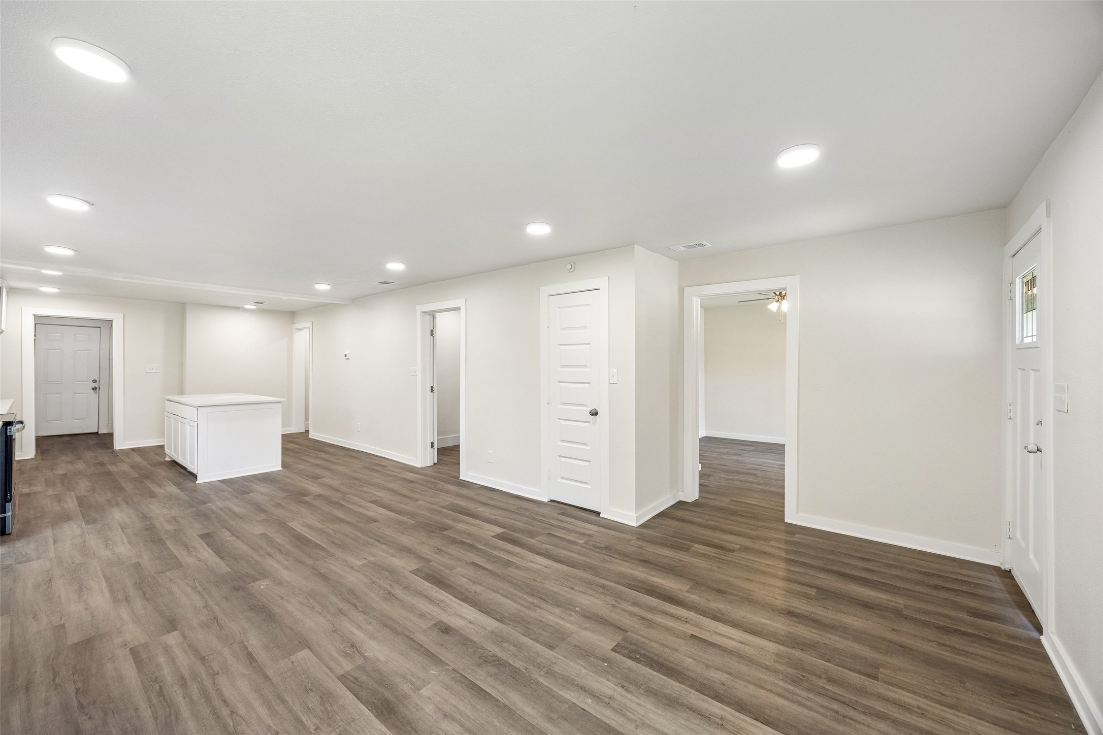 1265 E Maddox Avenue Fort Worth TX 76104