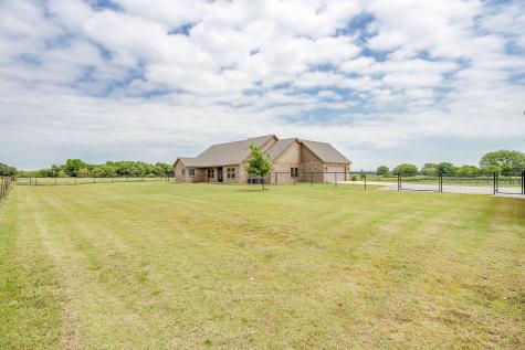 770 County Road 1346 Chico TX 76431
