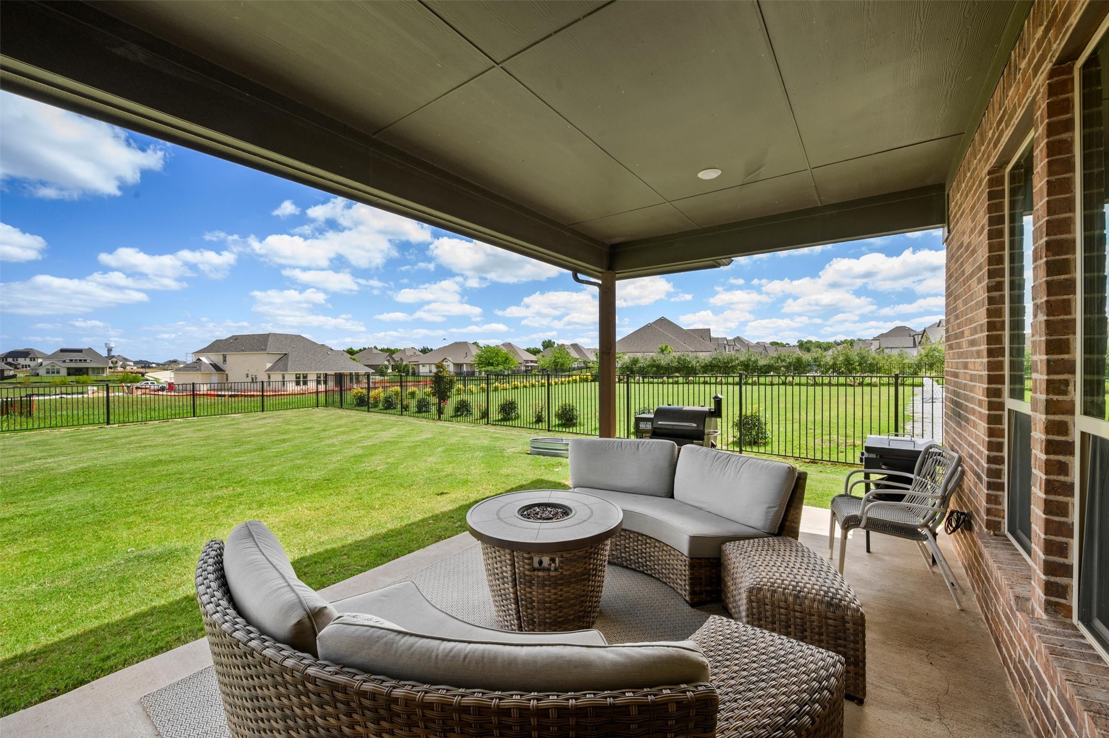 2518 Bountiful Court Heath TX 75126