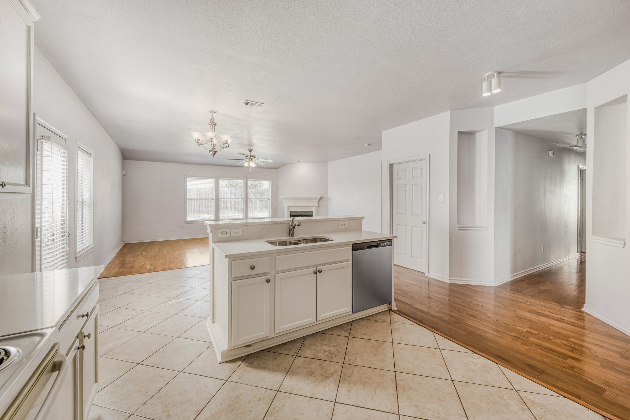 2617 Hereford Road Denton TX 76210