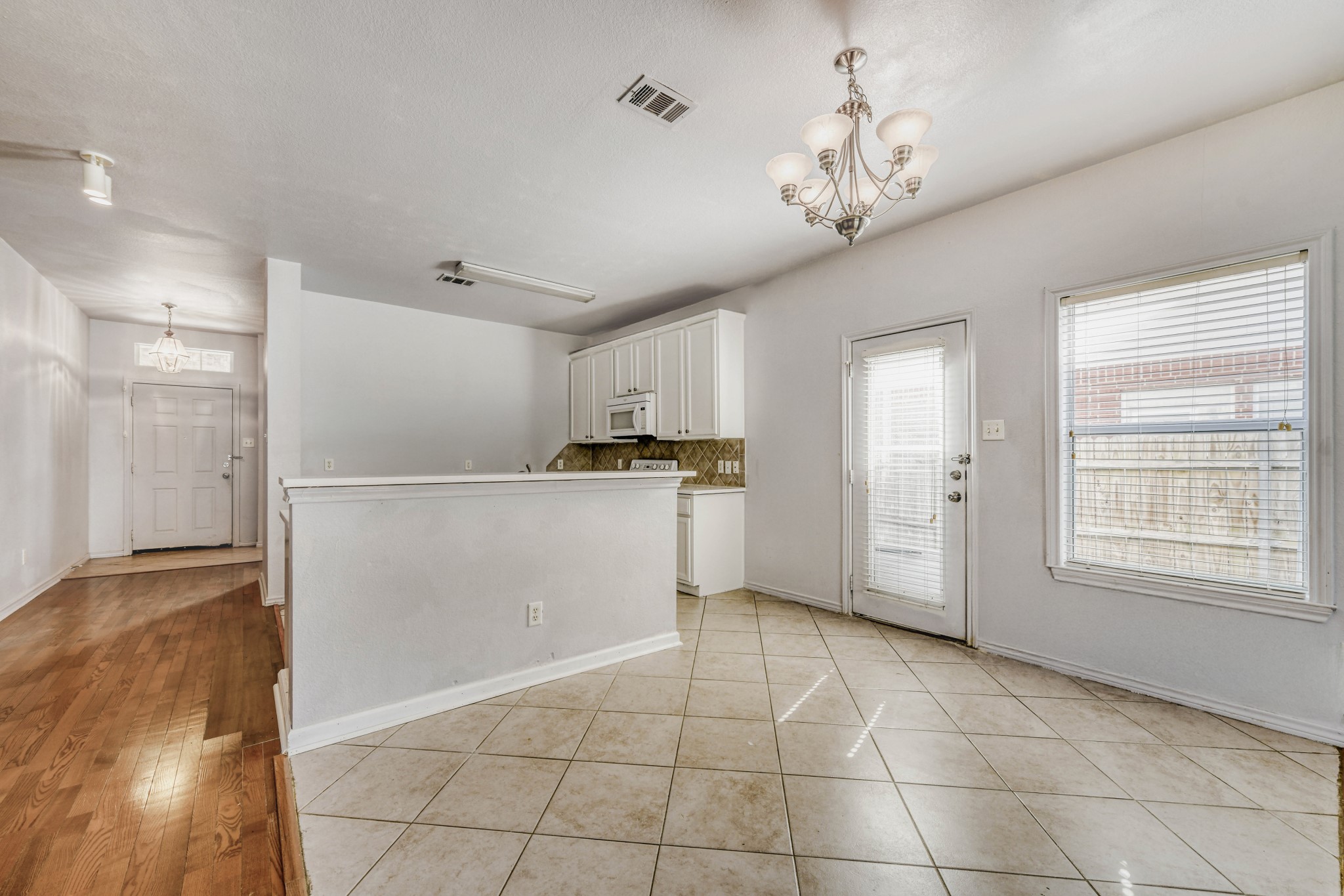 2617 Hereford Road Denton TX 76210