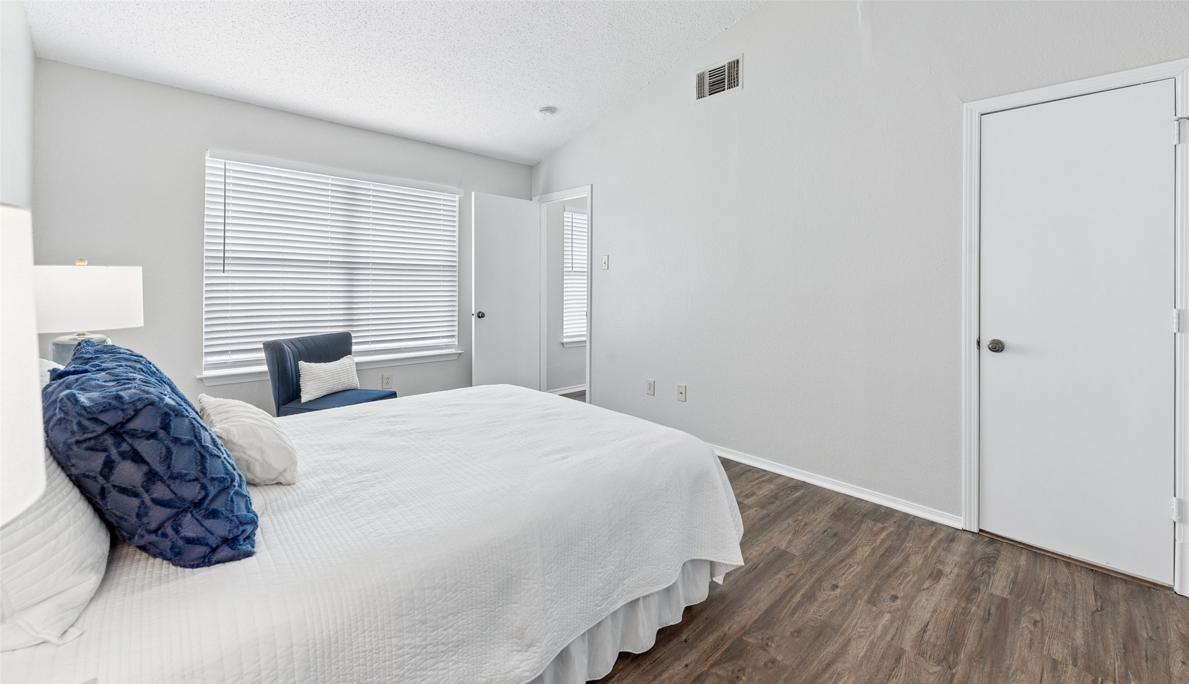 1803 Scottsdale Drive Arlington TX 76018
