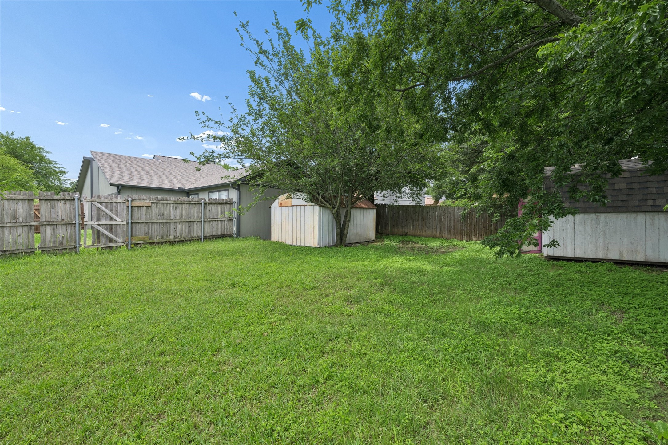 1803 Scottsdale Drive Arlington TX 76018