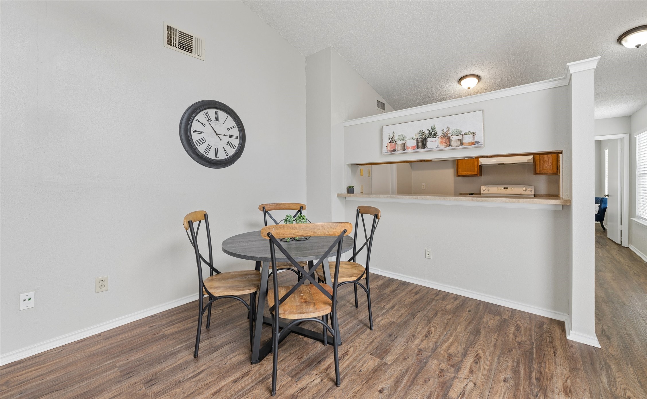1803 Scottsdale Drive Arlington TX 76018