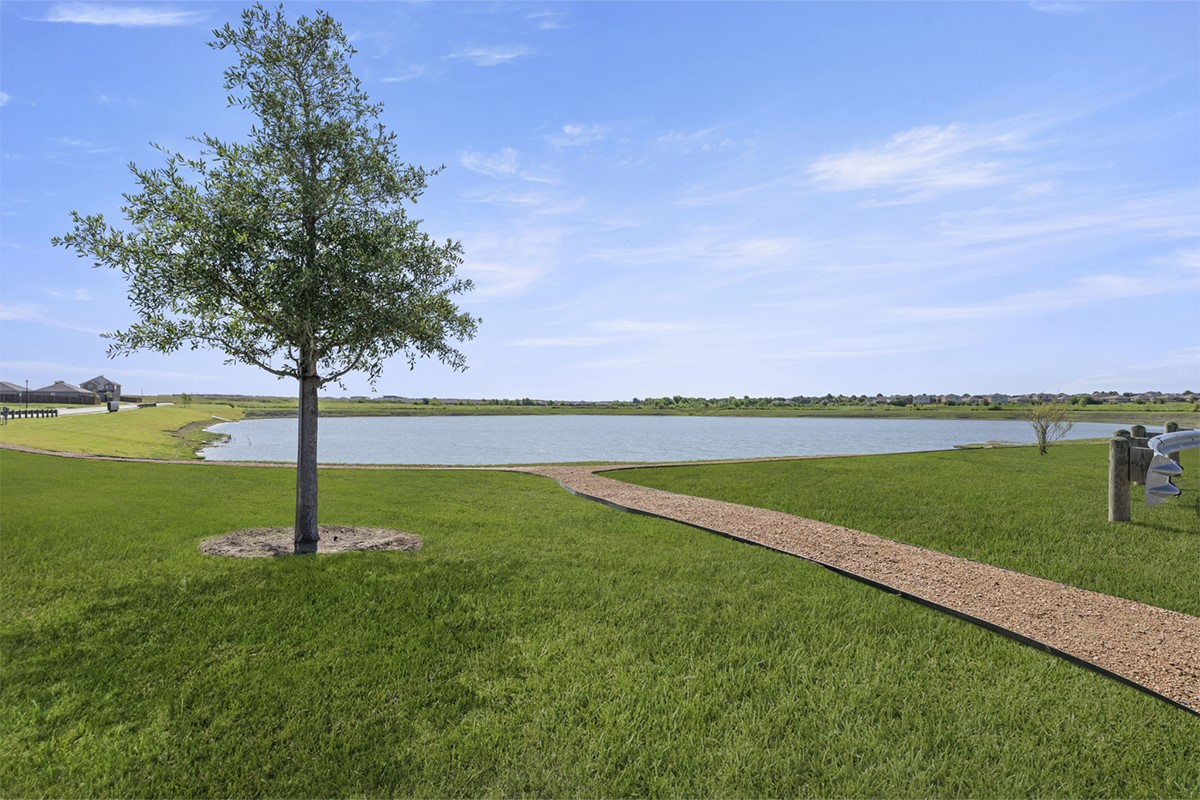 2208 Walden Pond Boulevard Forney TX 75126