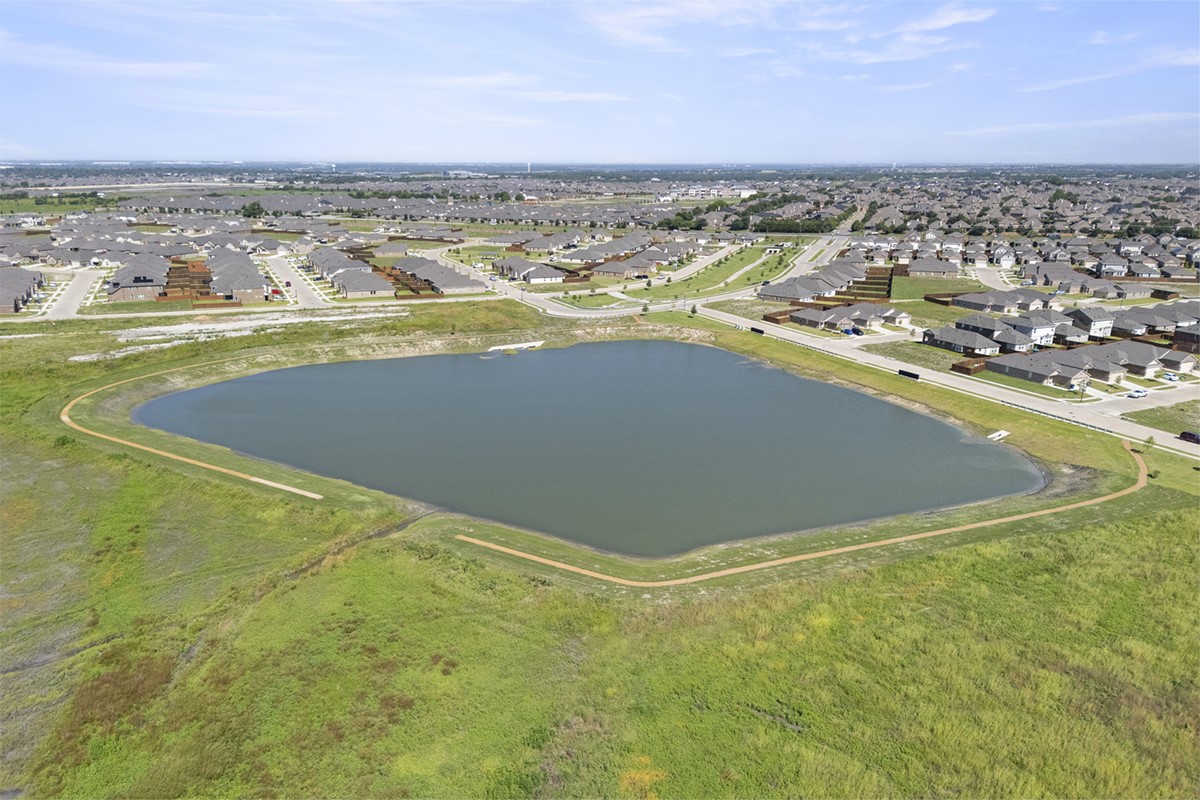 2208 Walden Pond Boulevard Forney TX 75126