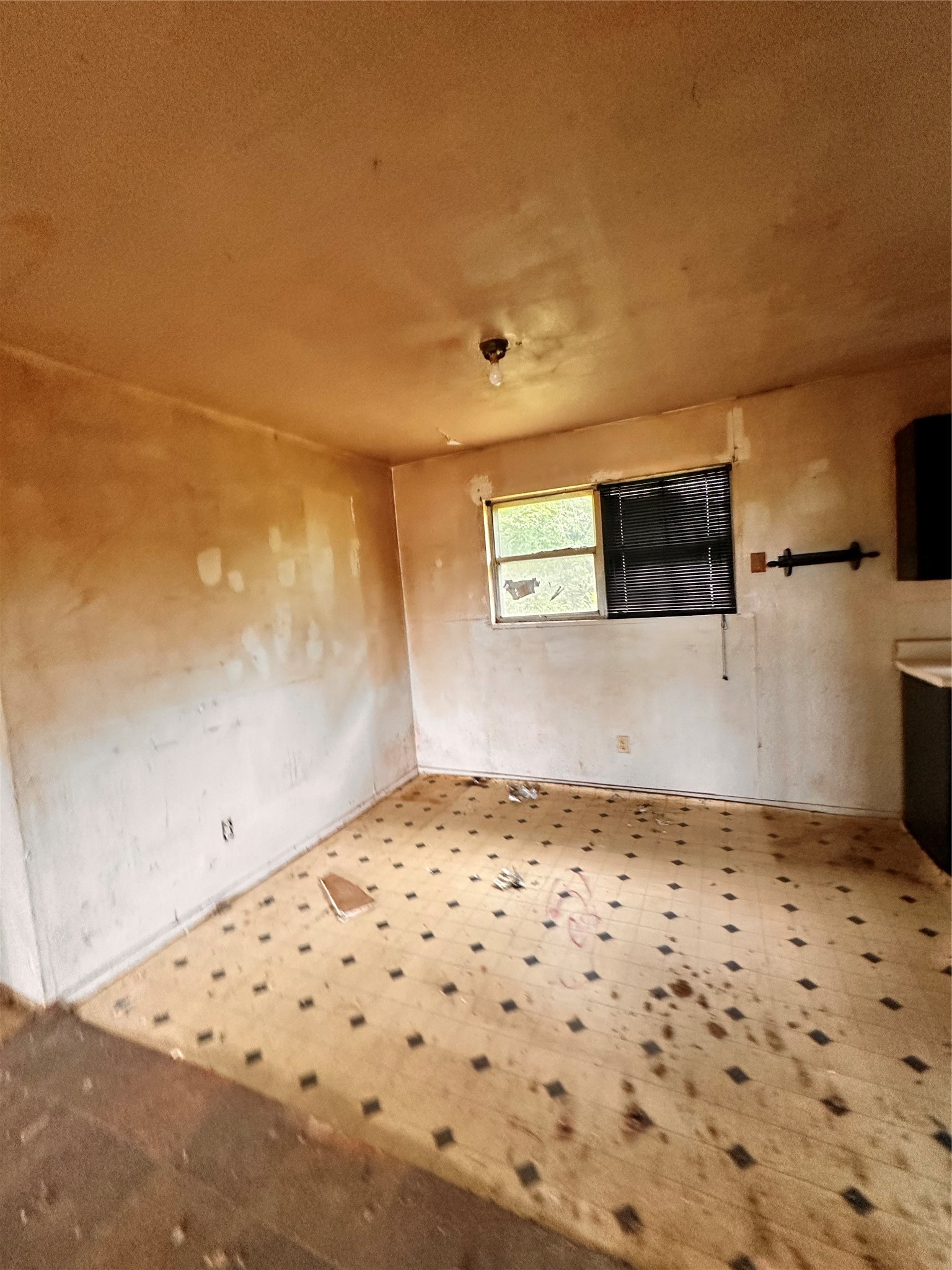 105 Caddo Naples TX 75568