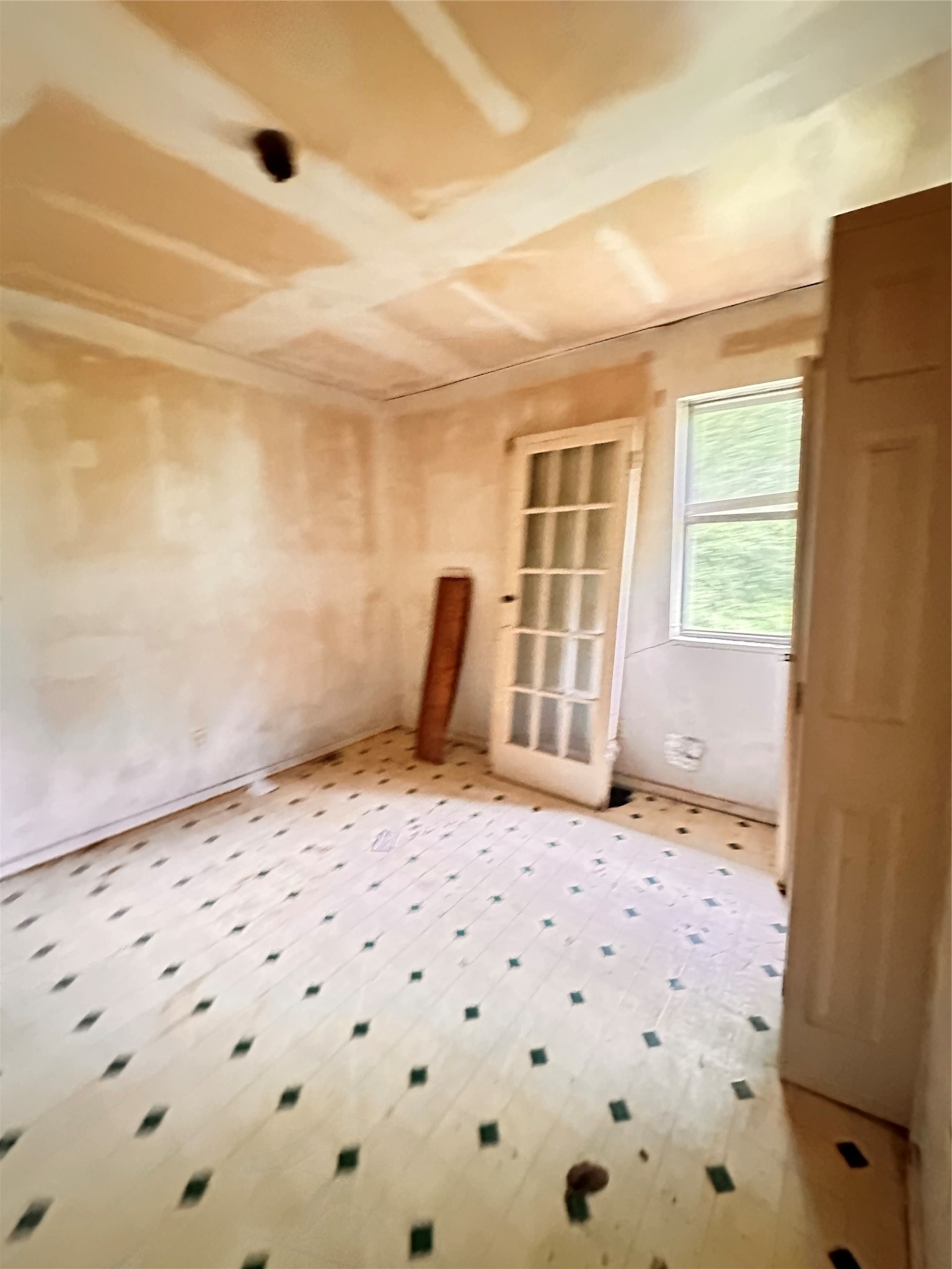 105 Caddo Naples TX 75568
