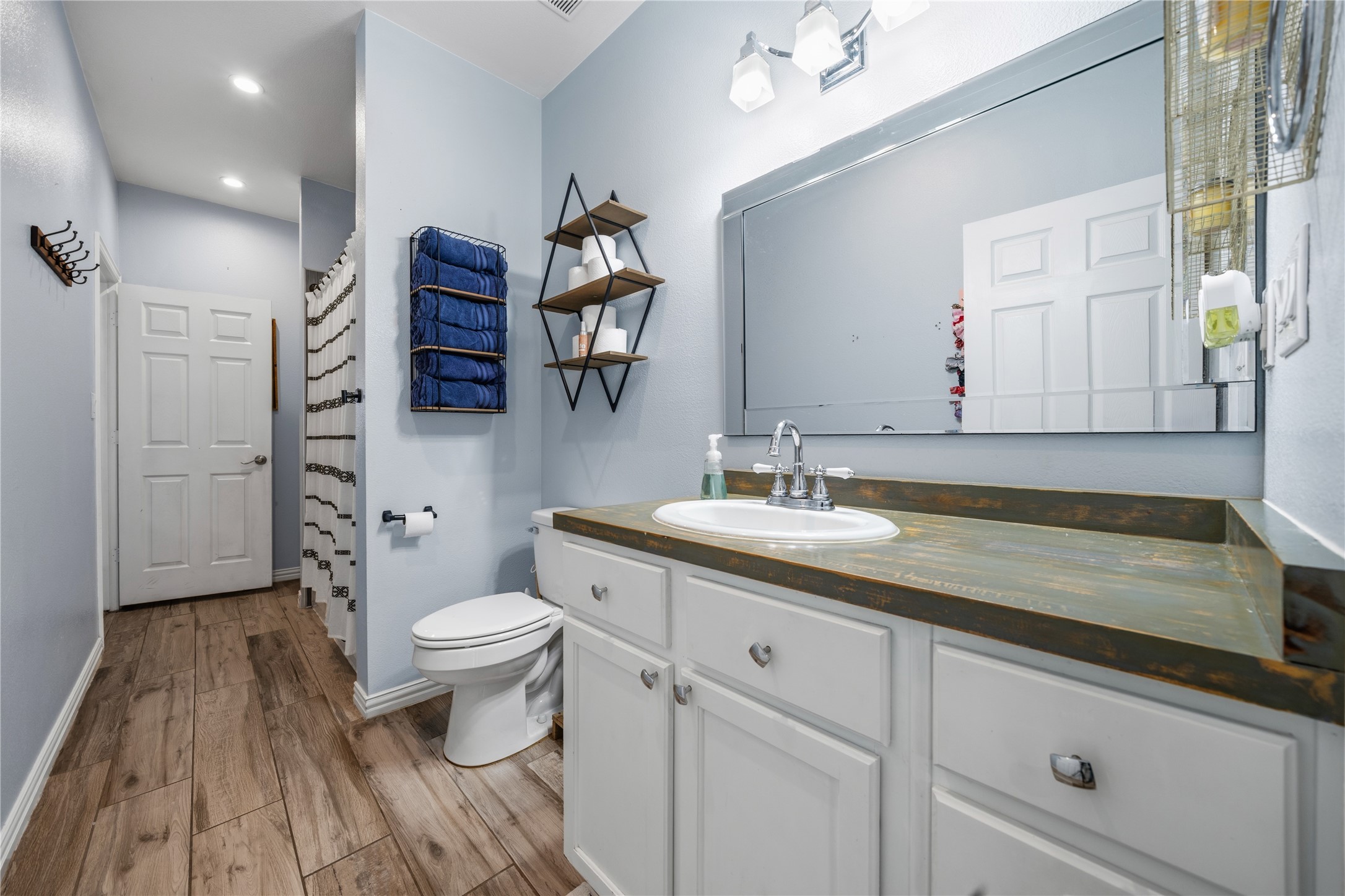 105 S 6th Street Celeste TX 75423