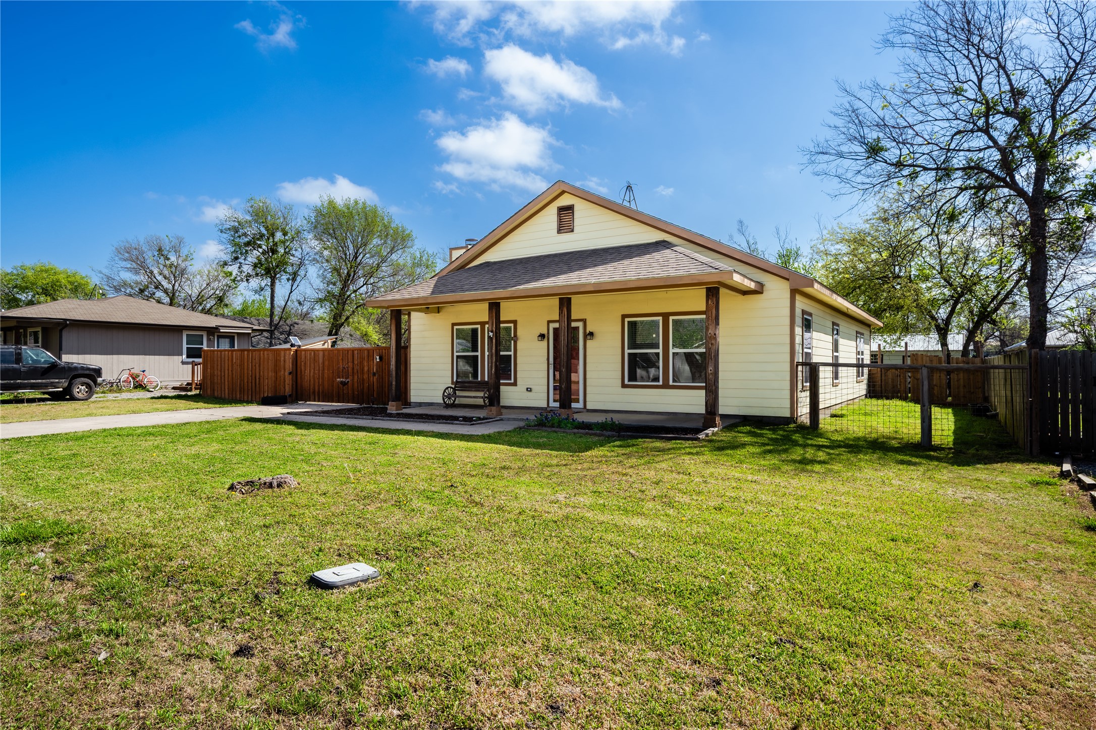 105 S 6th Street Celeste TX 75423