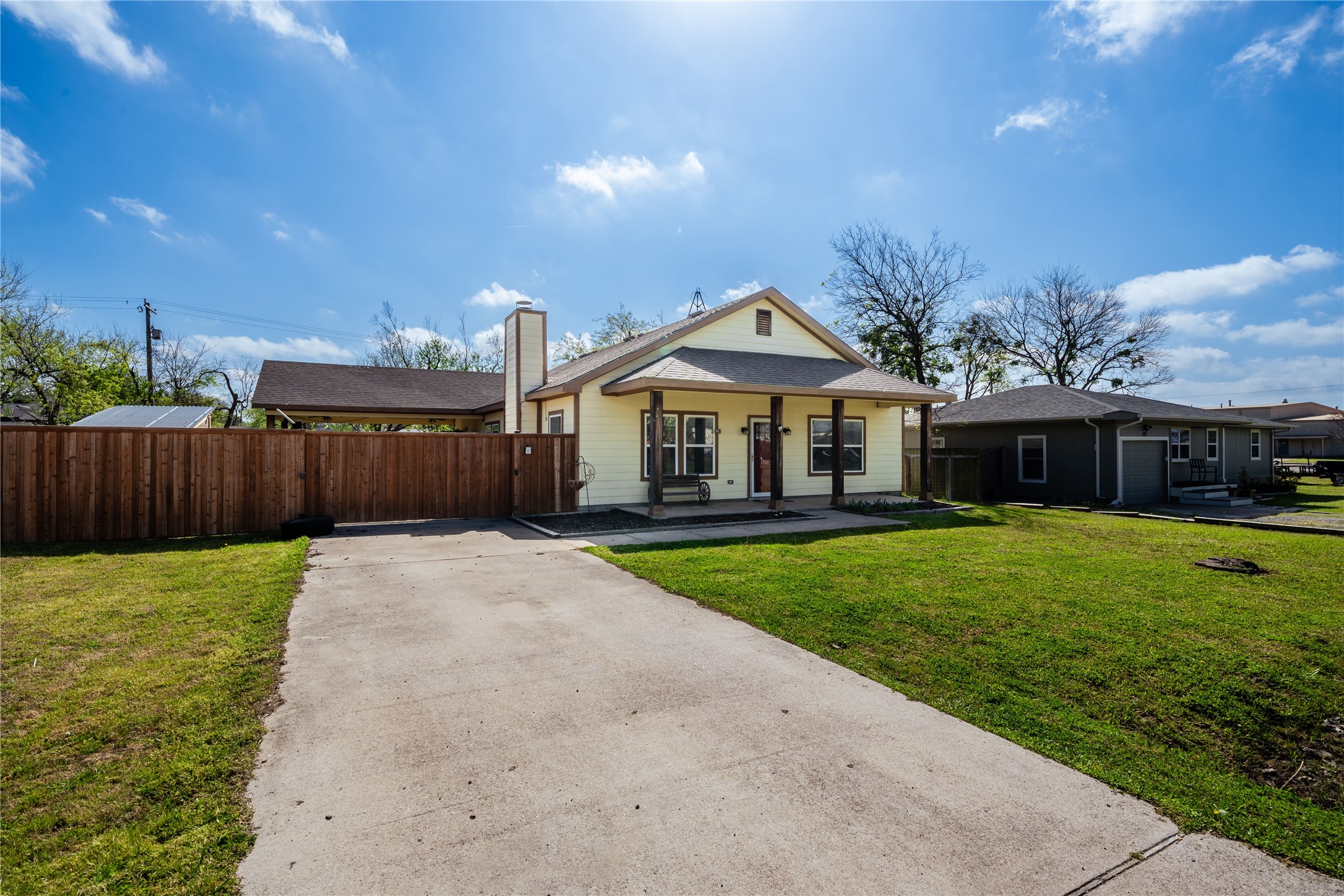 105 S 6th Street Celeste TX 75423