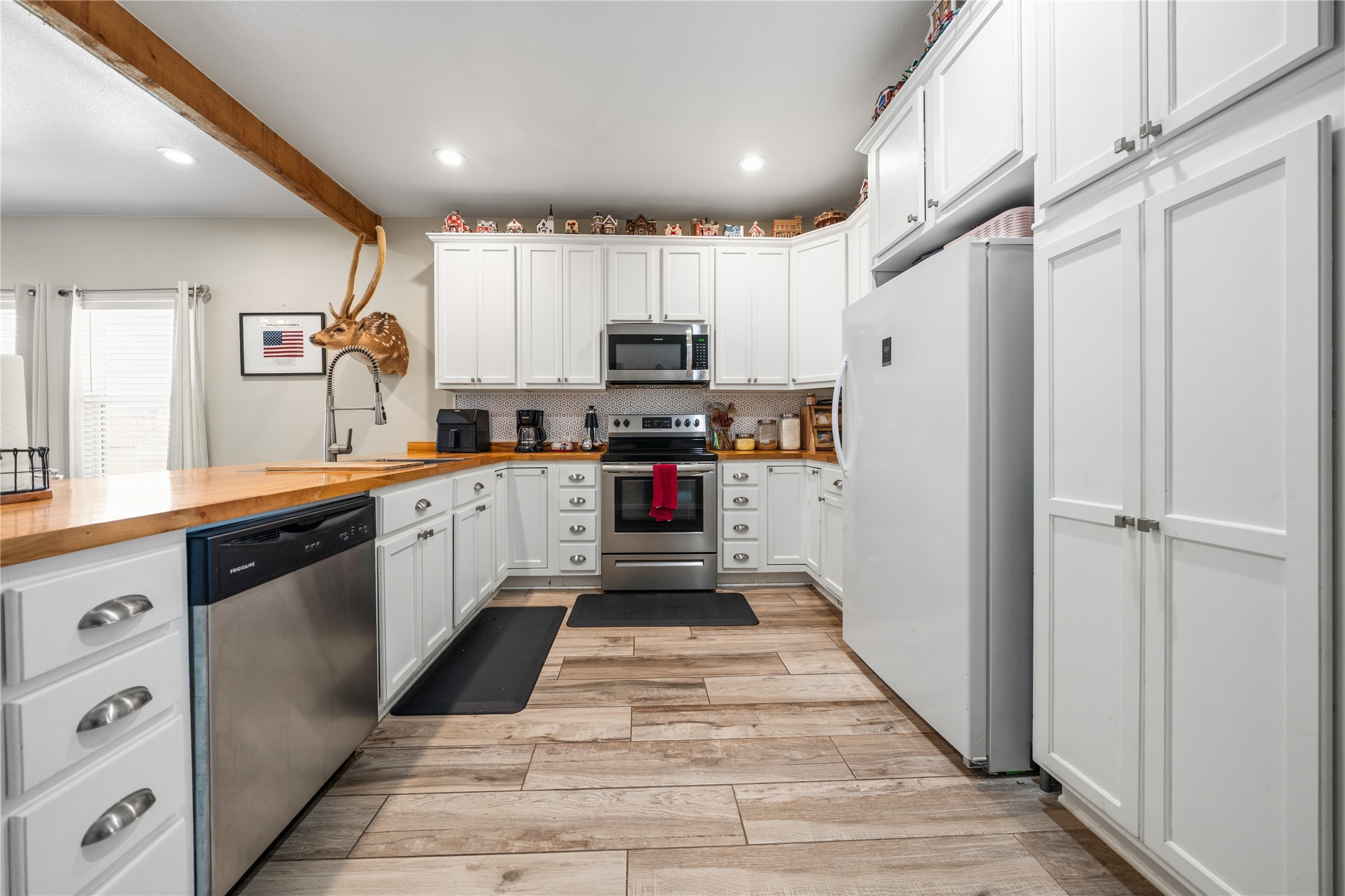 105 S 6th Street Celeste TX 75423