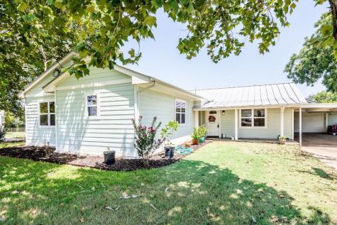 1522 W Bankhead Highway Weatherford TX 76086