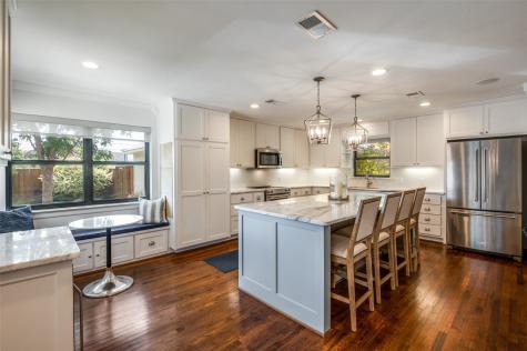 6838 Pemberton Drive Dallas TX 75230