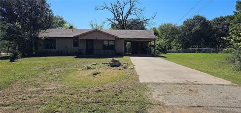 716 E High Street Grand Saline TX 75140