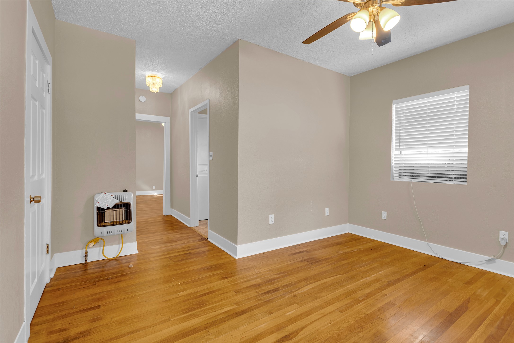 513 W Texas Street Denison TX 75020