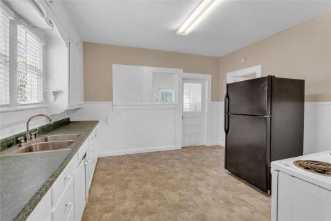 513 W Texas Street Denison TX 75020