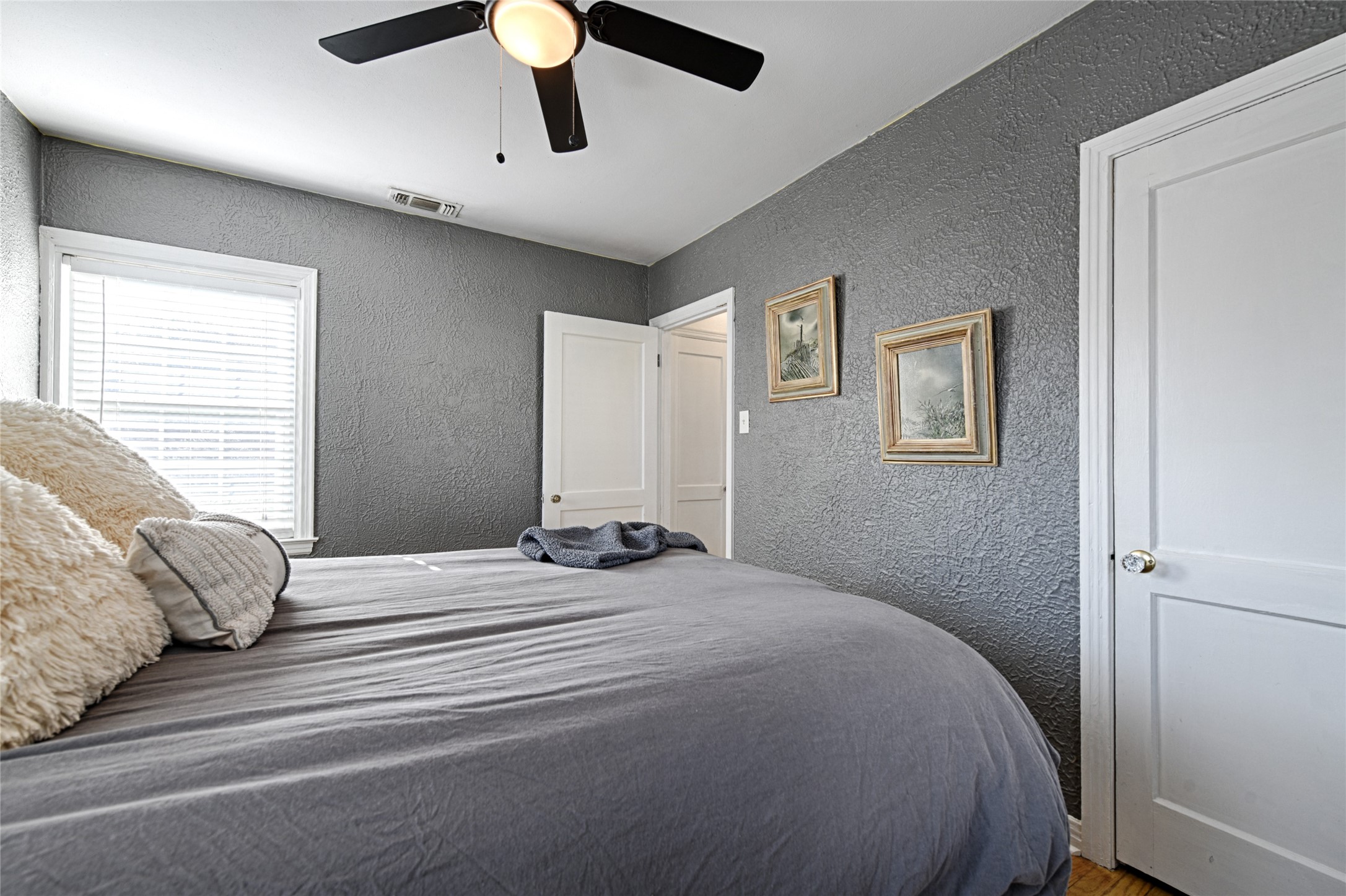 1707 Homewood Place Dallas TX 75224