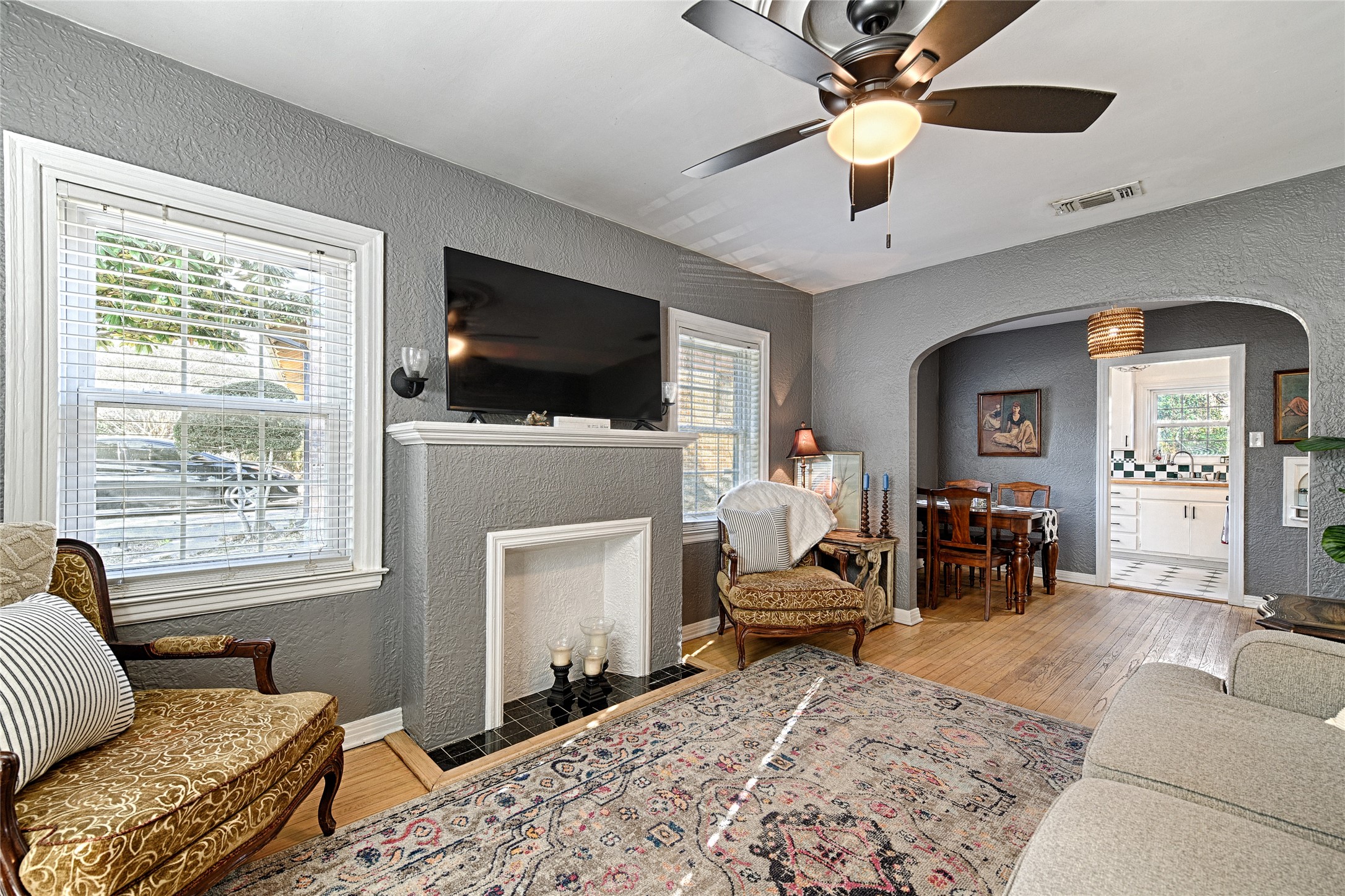1707 Homewood Place Dallas TX 75224