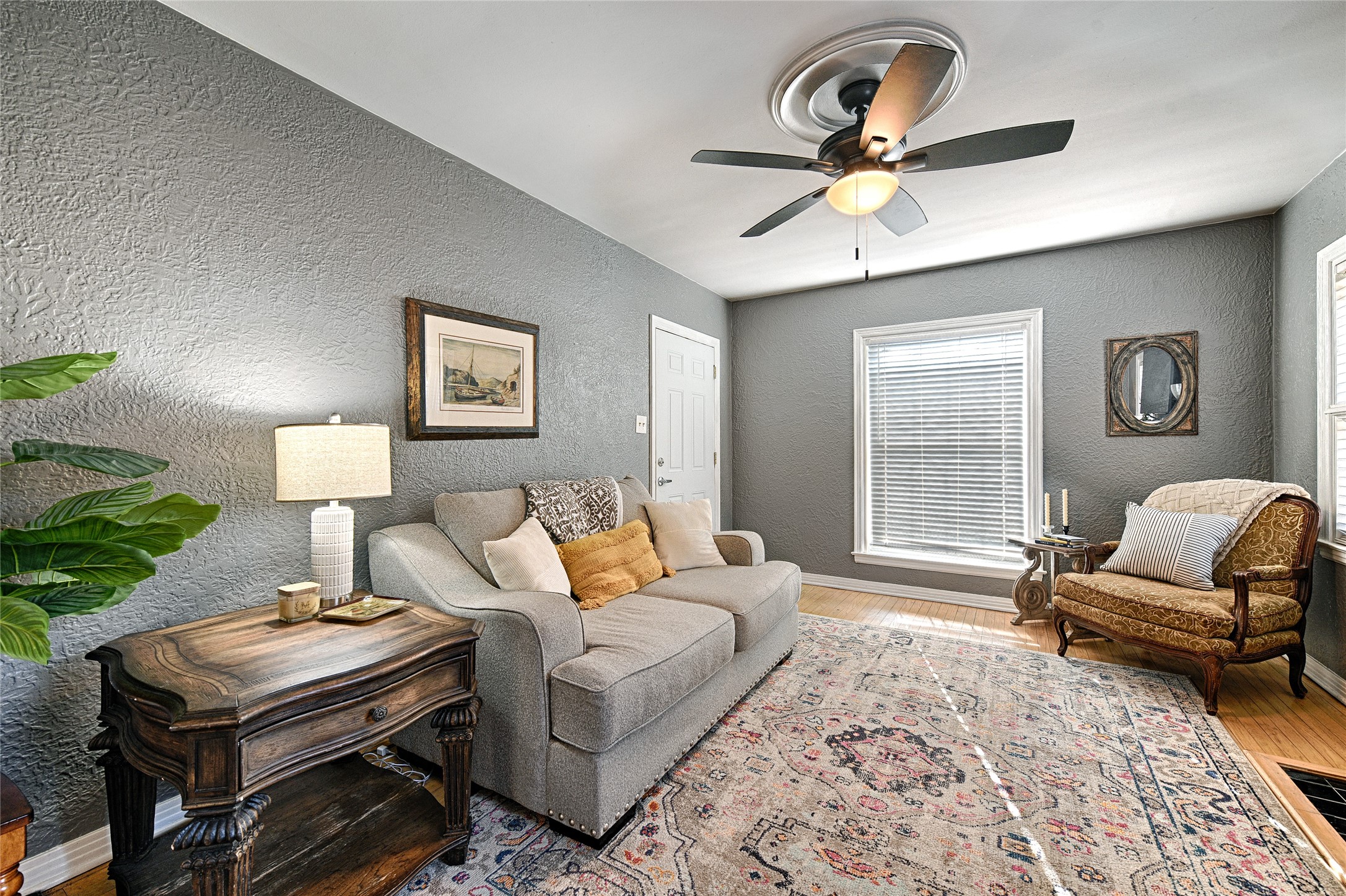 1707 Homewood Place Dallas TX 75224